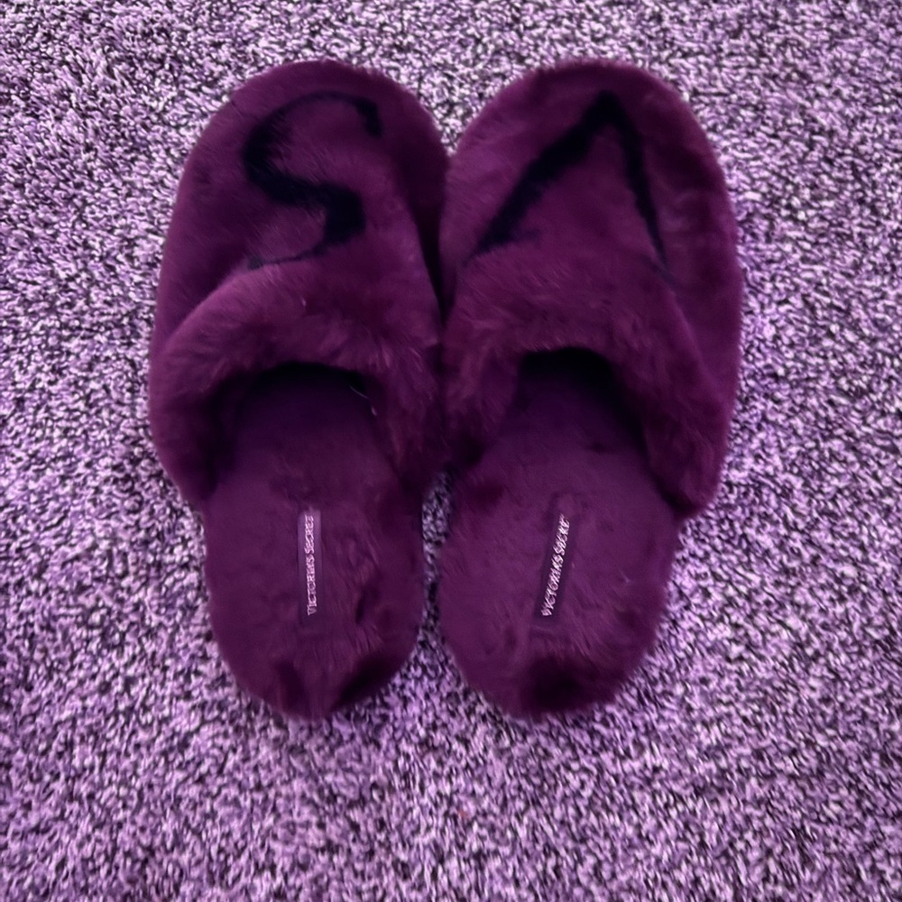 Victoria's Secret Purple Plush Slippers